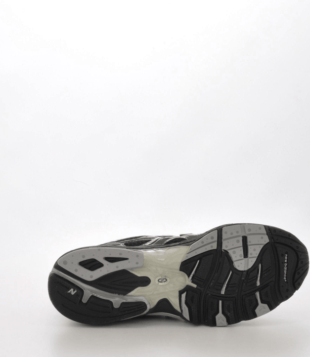 New Balance - MR769BK Black