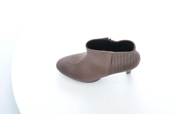 Mentor - Interlaced Ankle Boot D. Brown
