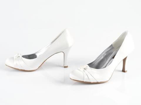Meadows - Essential Collection Pearl