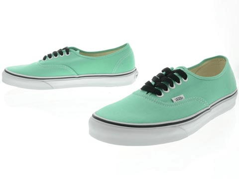Vans - Authentic