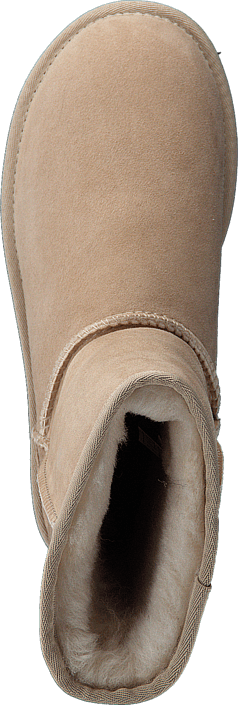 UGG - Classic Short II Sand